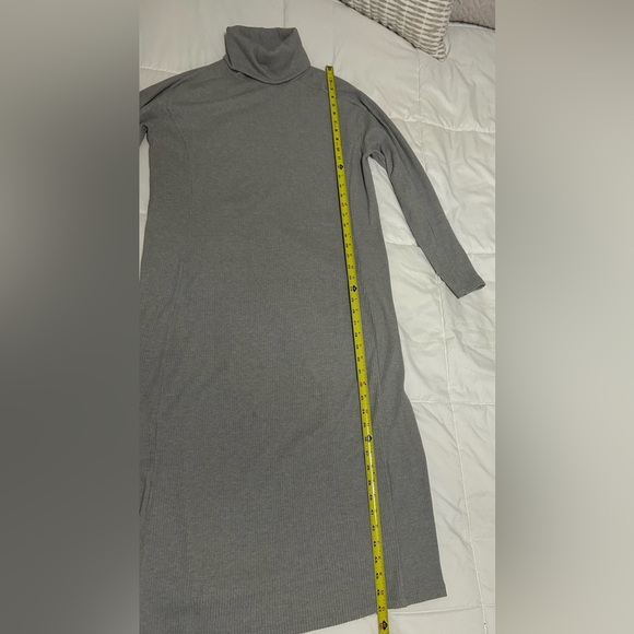 LOFT Lou & Grey Brushed Rib Knit Turtleneck Midi Dress Size M - Picture 10 of 10